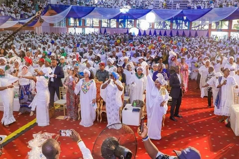 Women Converge gathering